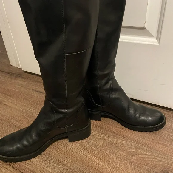 ALDO Black Knee-High Leather Boots with Zipper - Picture 2 of 11